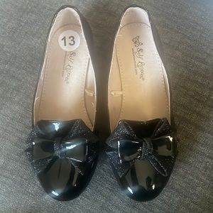 Girls Patton leather black shoes with sequins bows